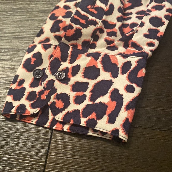 NWT Zadig & Voltaire Women’s Small Cheetah Pink Button Down - Picture 4 of 7
